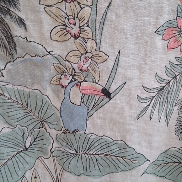 C&C linen Hawaiian print crop top - Picture 5 of 6